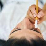 Sopracciglia curate e ben definite, esempio di bellezza e tecnica professionale.