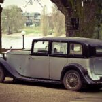 Immagine di diverse auto esenti dal bollo auto, con segnalazioni su modelli e vantaggi fiscali.